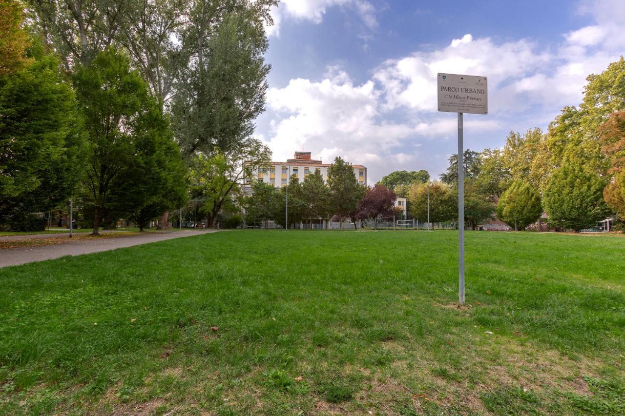 Ferrara A 5 Min Dalla Stazione Apartment X5 ภายนอก รูปภาพ